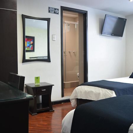 Hotel Quality Comfort House Bogotá Exteriör bild