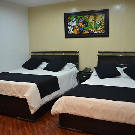Hotel Quality Comfort House Bogotá Exteriör bild