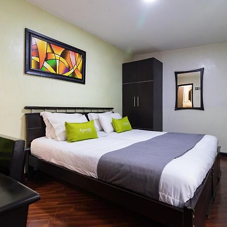 Hotel Quality Comfort House Bogotá Exteriör bild