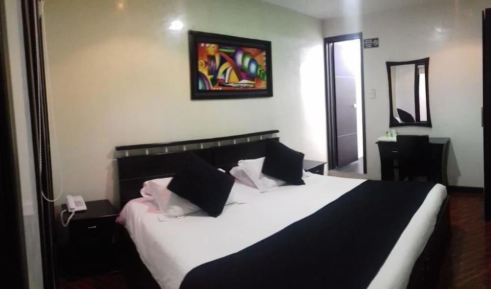 Hotel Quality Comfort House Bogotá Exteriör bild