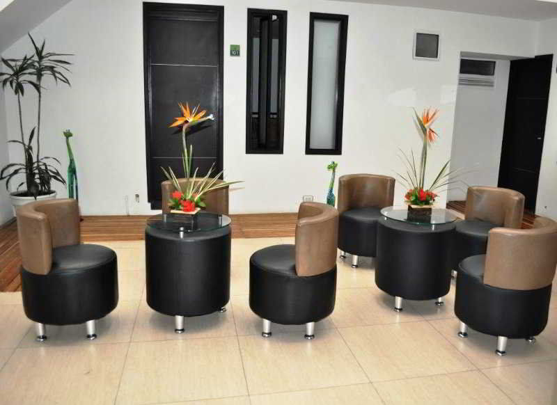 Hotel Quality Comfort House Bogotá Exteriör bild