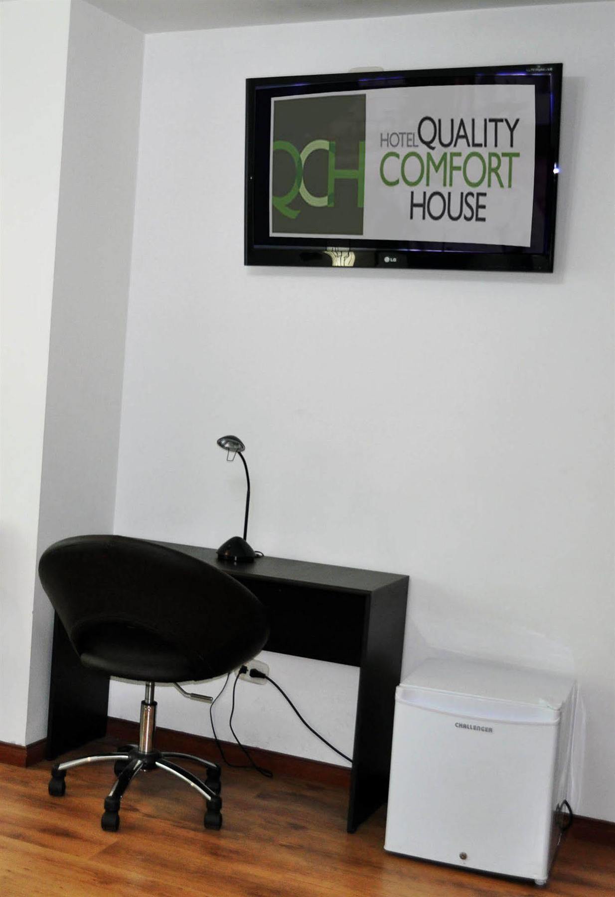 Hotel Quality Comfort House Bogotá Exteriör bild